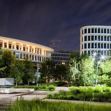 Sound Garden Hotel Airport Warsaw Exterior photo