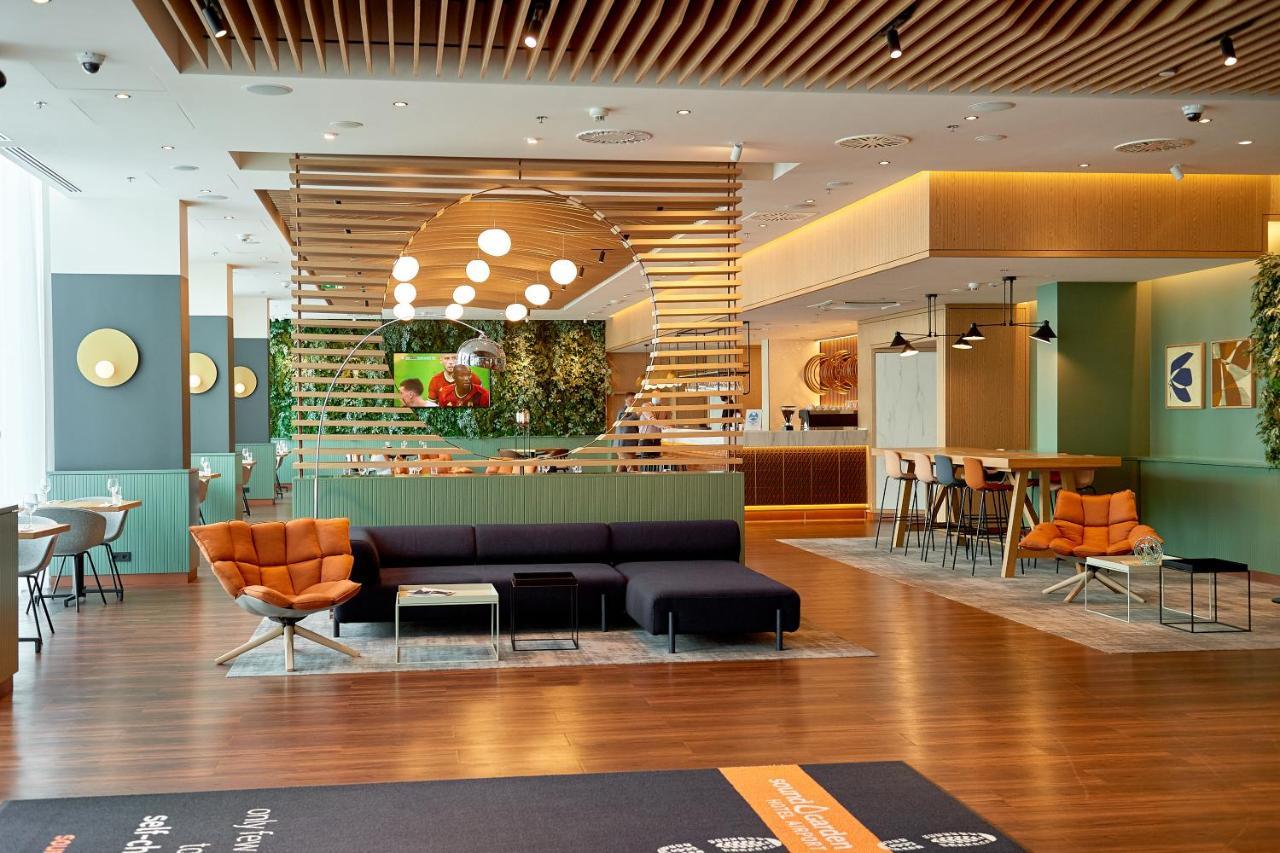 Sound Garden Hotel Airport Warsaw Exterior photo