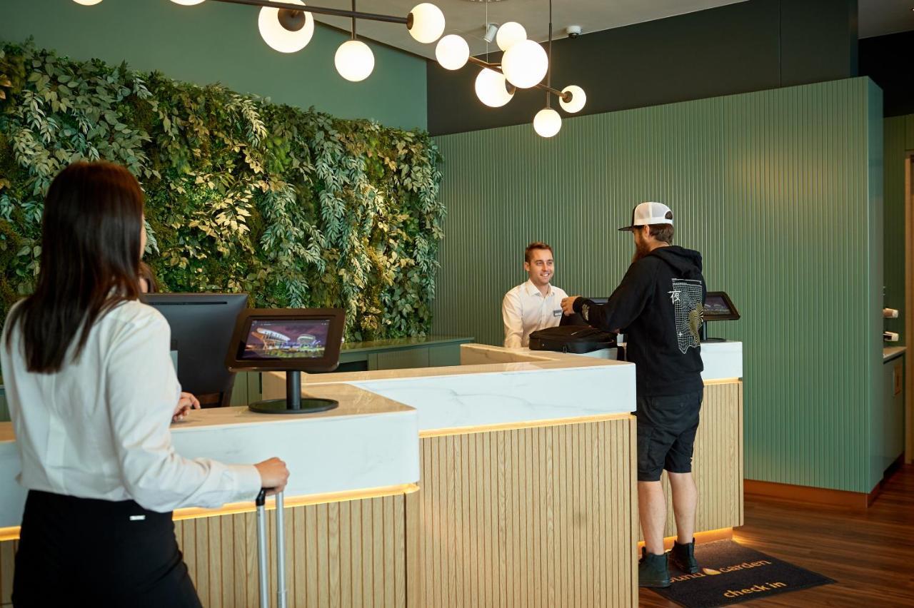 Sound Garden Hotel Airport Warsaw Exterior photo