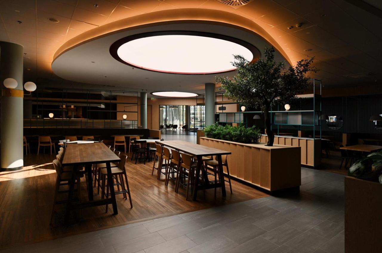 Sound Garden Hotel Airport Warsaw Exterior photo