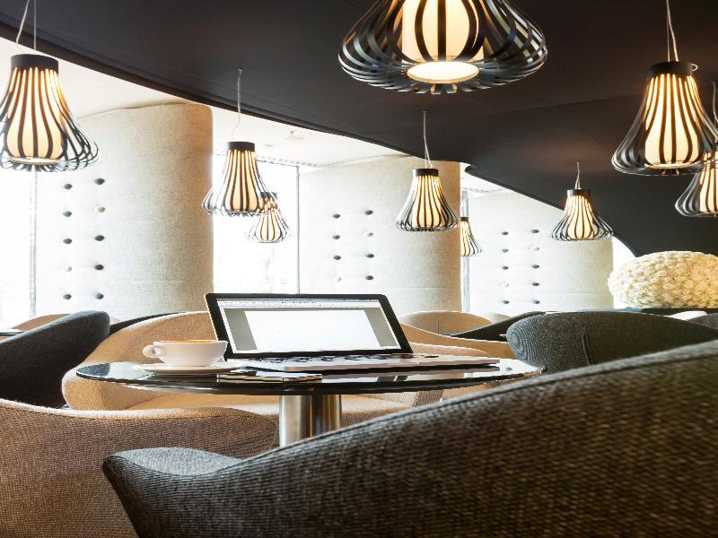 Sound Garden Hotel Airport Warsaw Exterior photo