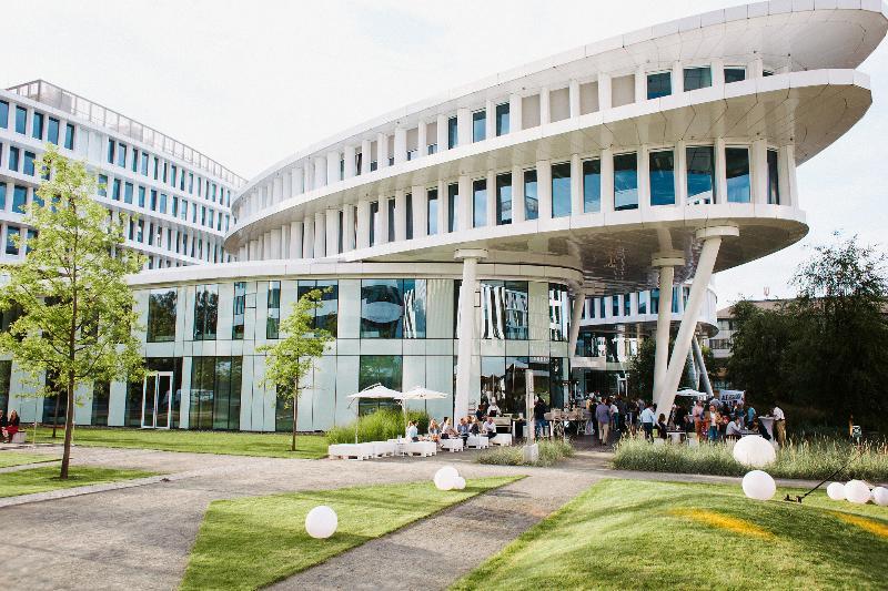 Sound Garden Hotel Airport Warsaw Exterior photo
